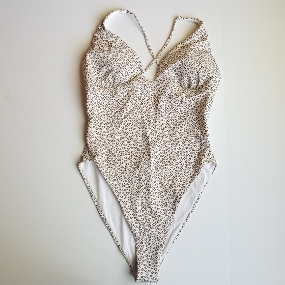 Dolce Vita Other - Dolce Vita High Leg V Neck Cheetah One Piece L